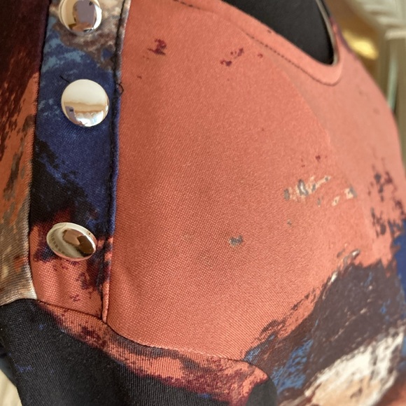 Blouse - Picture 3 of 4